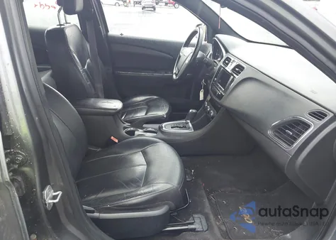 2012 Chrysler 200 Limited из США, поврежденный, VIN 1C3CCBCB9CN303559